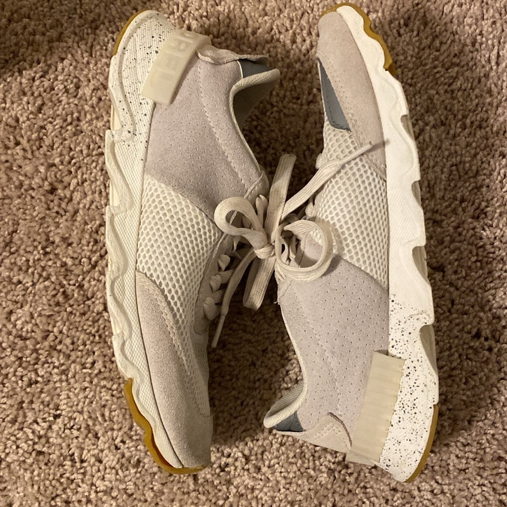 Ladies SOREL Kinetic Lite Lace-up  Sneakers/Athletic/Casual - Picture 3 of 8